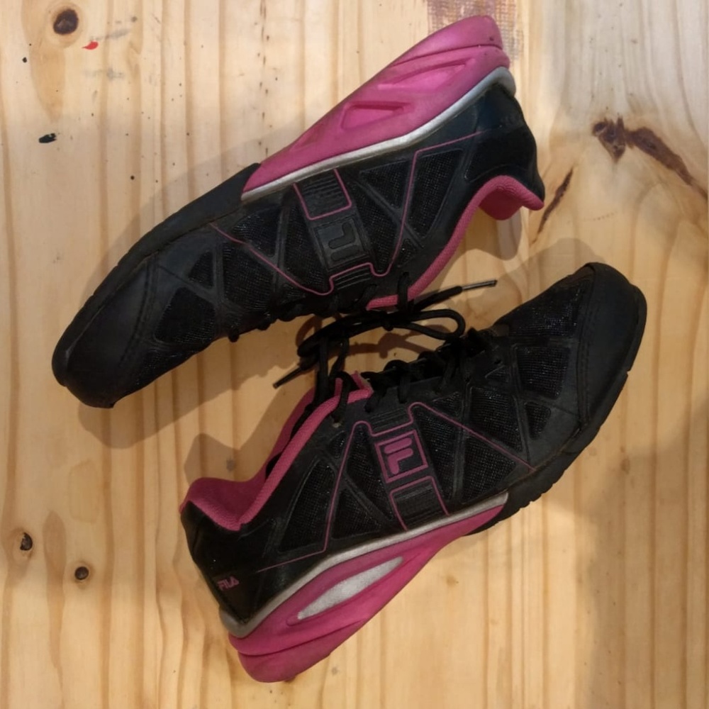 FILA Black And Pink Running Shoes
